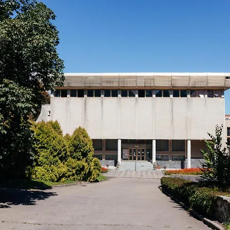 Hotel кришталевий палац 3*