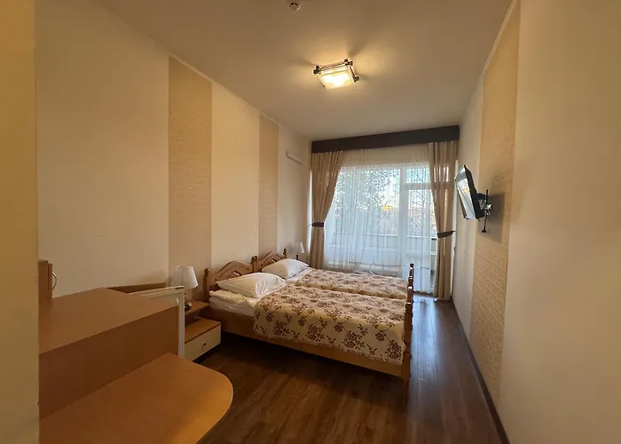 кришталевий палац