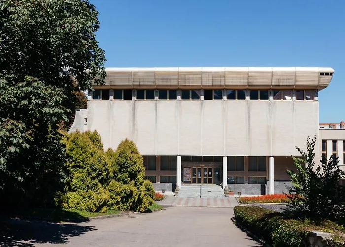 Отель кришталевий палац 3*