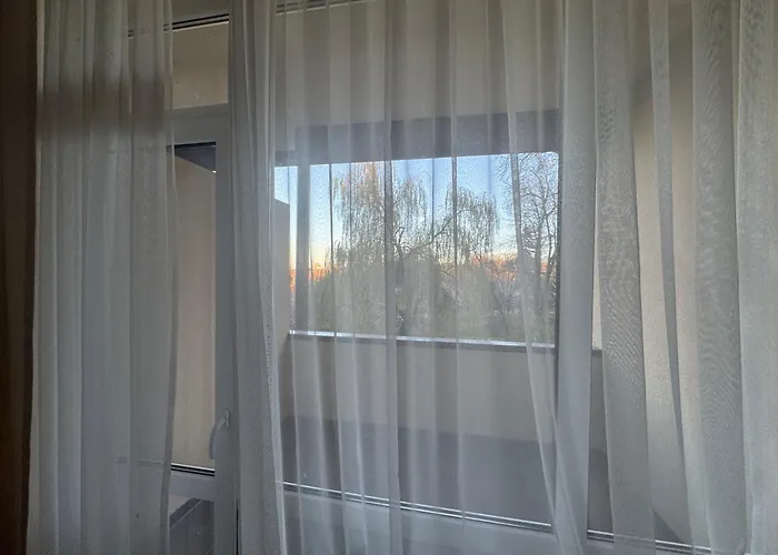 кришталевий палац 3*