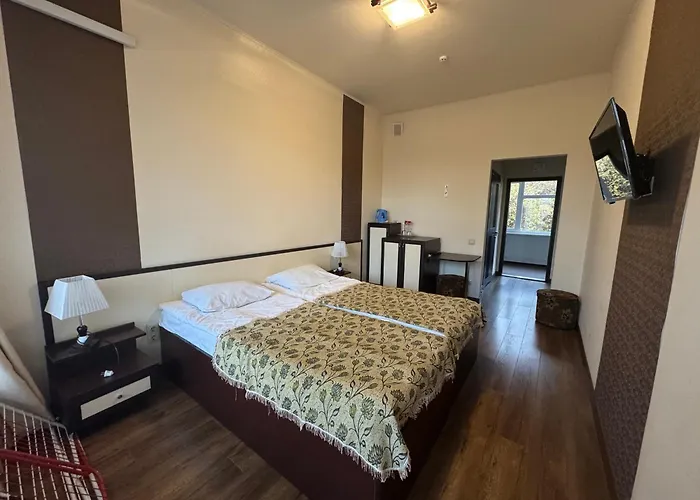 Отель кришталевий палац 3*