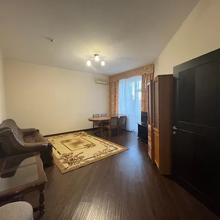 Hotel кришталевий палац Truskavets